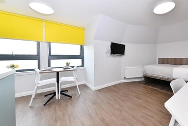 1 bed studio, Gorgie Road, Gorgie, Edinburgh, EH112BF - Image 13